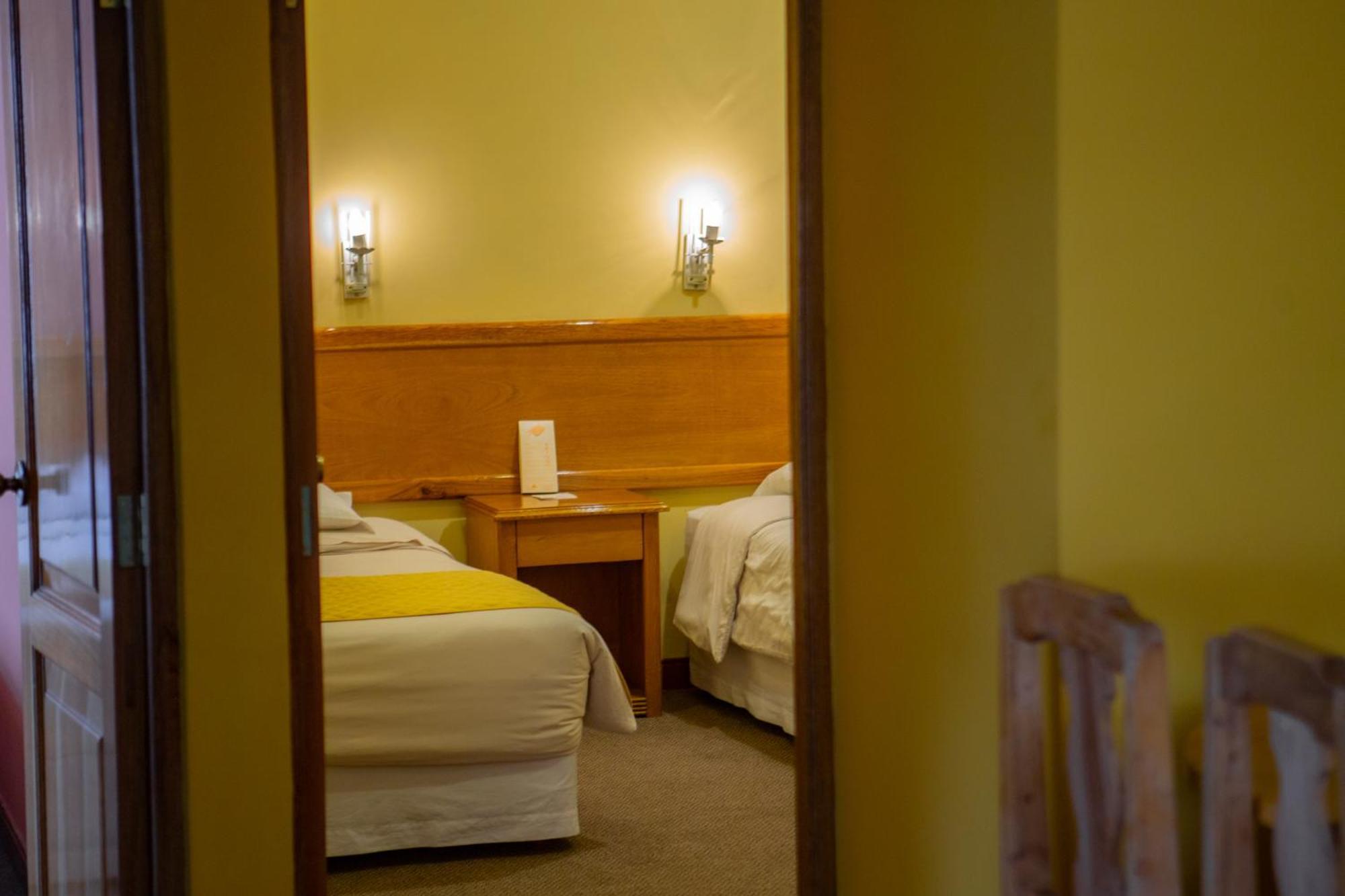 Hotel Cima Argentum Потоси Экстерьер фото