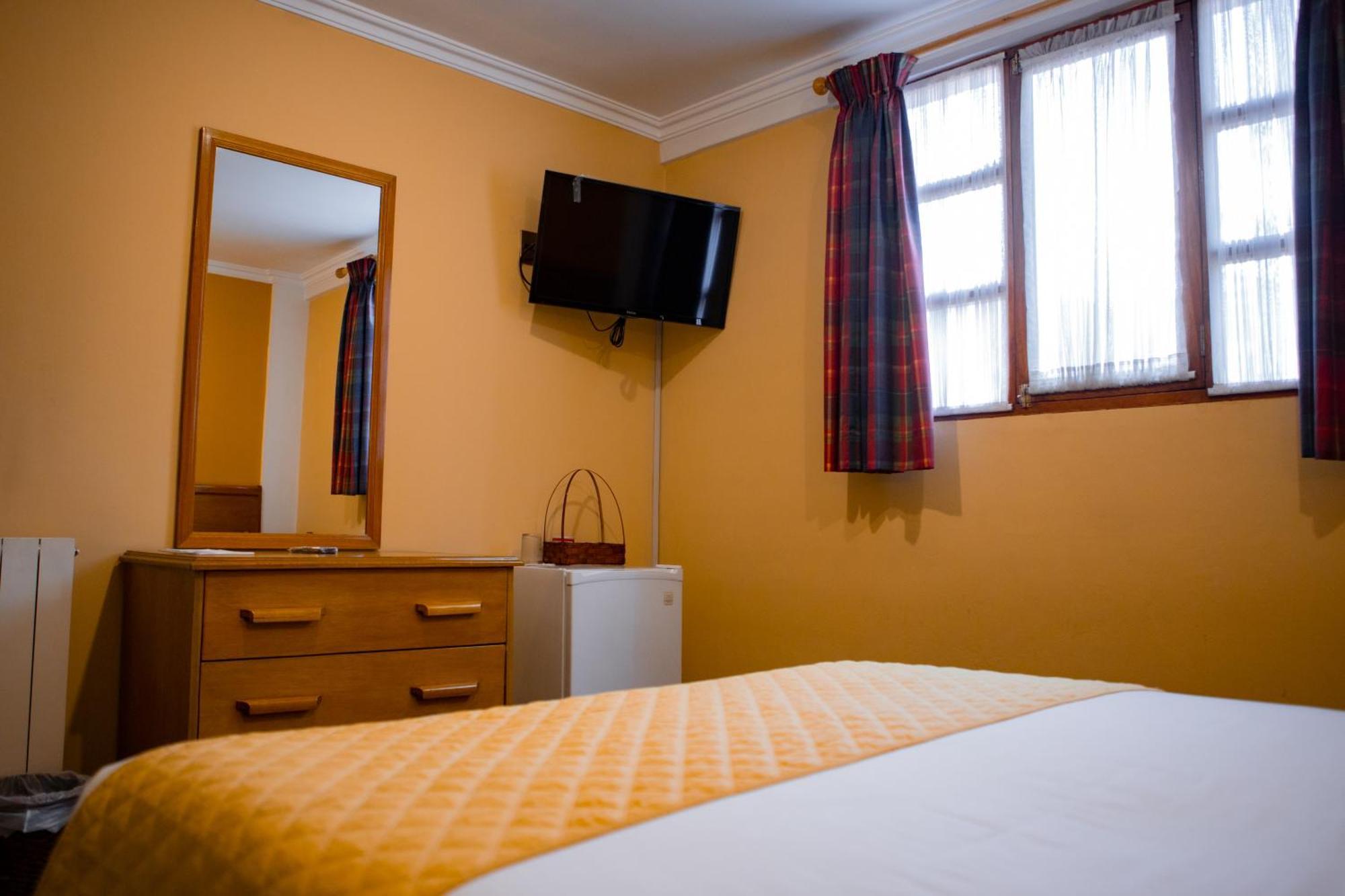 Hotel Cima Argentum Потоси Экстерьер фото