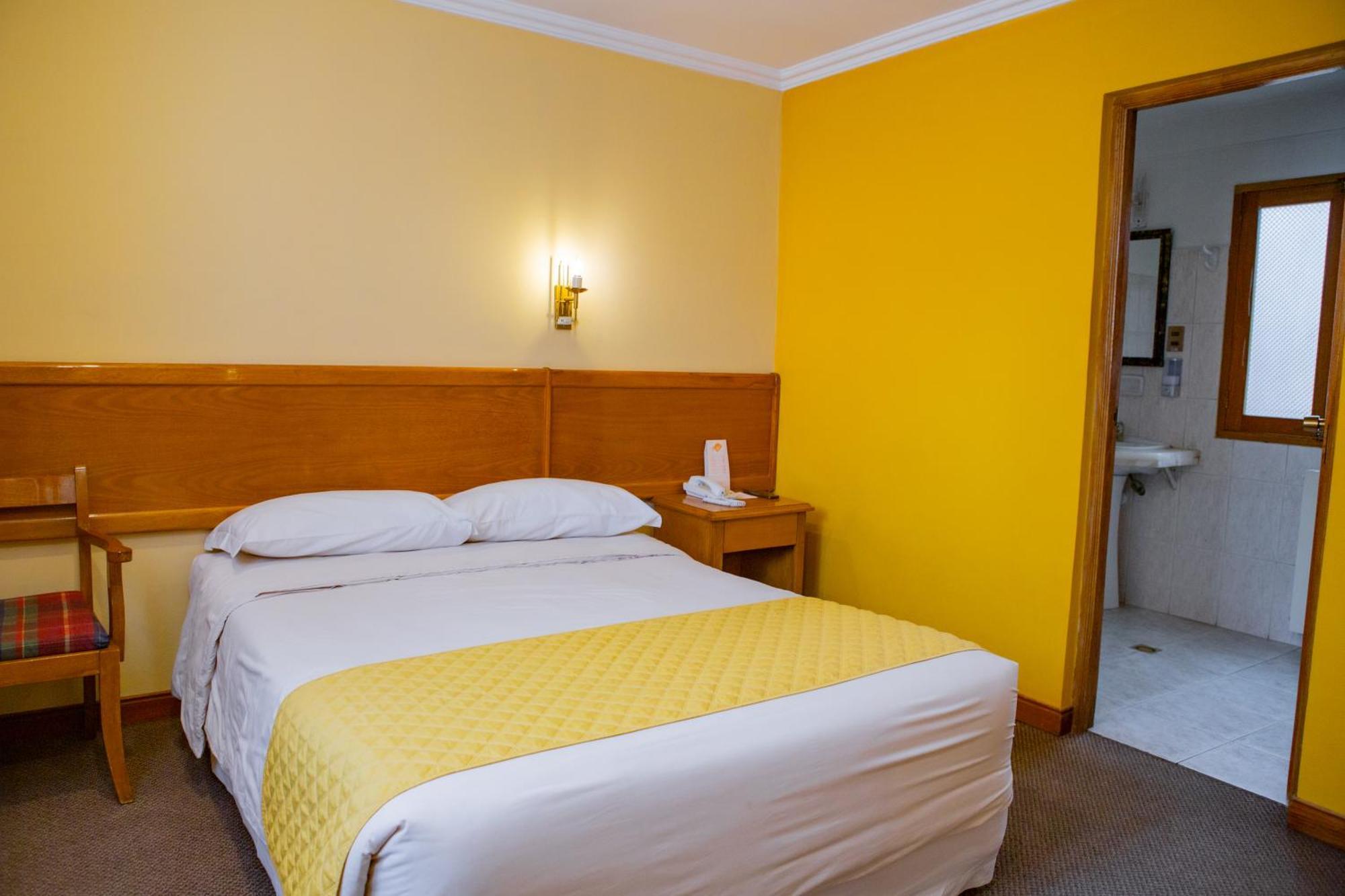 Hotel Cima Argentum Потоси Экстерьер фото